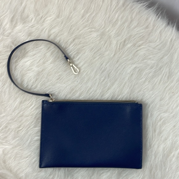 Kate Spade Zip Case - Picture 2 of 6